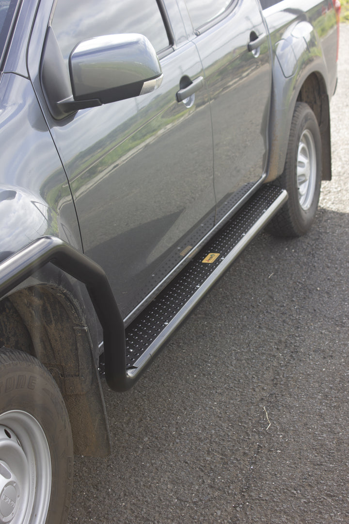 Isuzu D-MAX 2016+ Side Steps